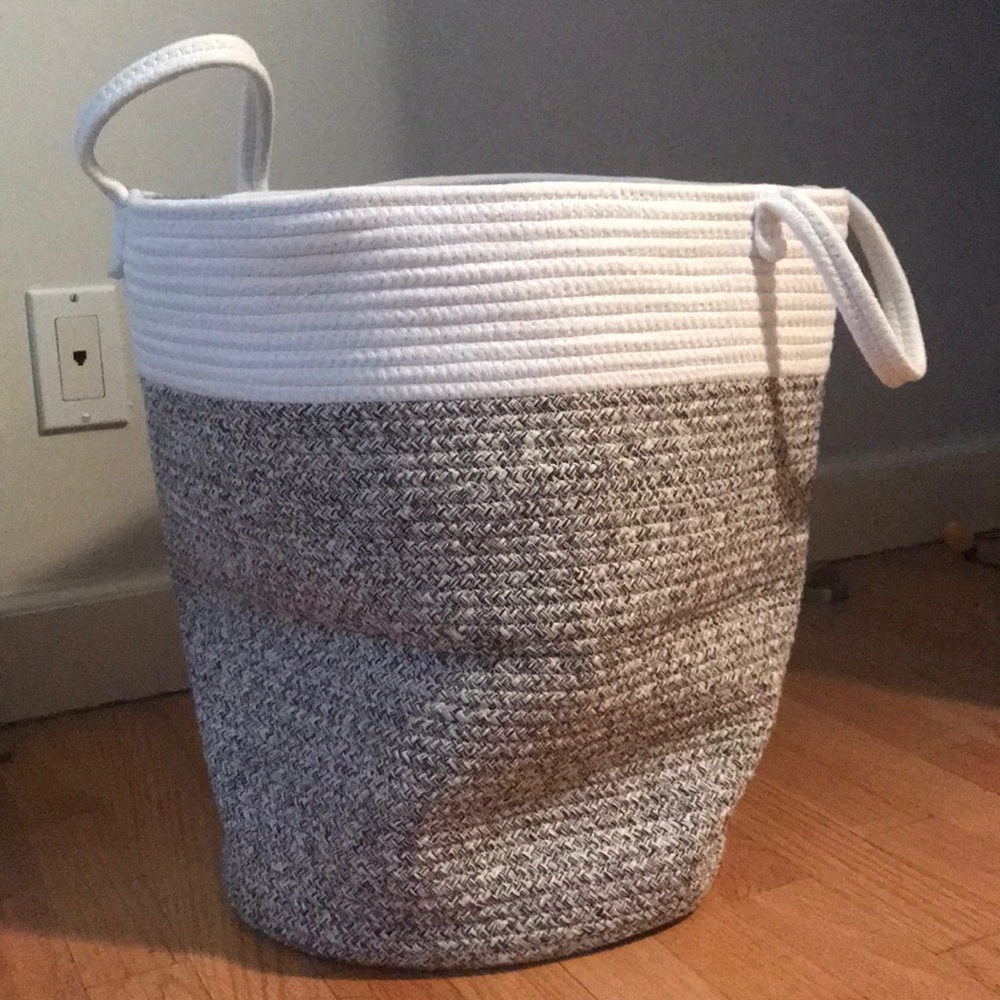 Knit woven storage basket